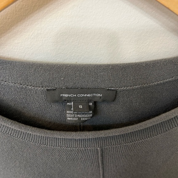 French Connection Gray Sweater size small - Picture 3 of 3